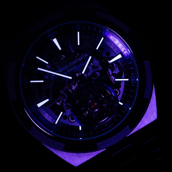 Vacheron Constantin Overseas 6000V/210T-B935